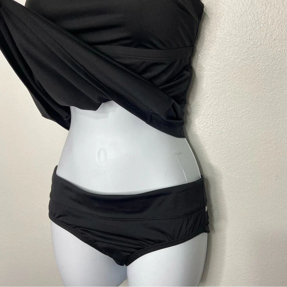 Nike Tankini Swimsuit 2-Piece Set NWT